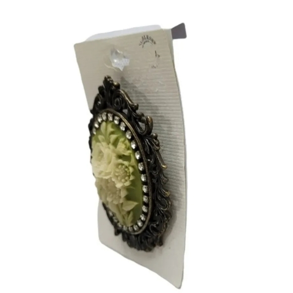 VTG STYLE Flower Cameo Brooch Metal Filigree Carved Noblesse Collection 2003 New - Picture 5 of 8